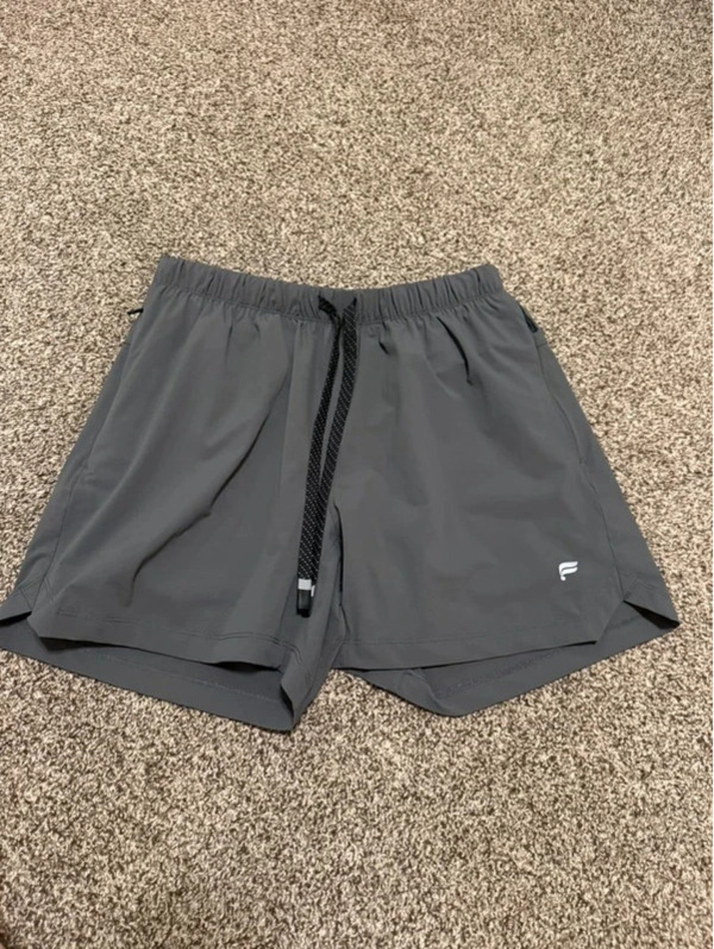 Fabletics Men’s Small Gray Athletic Workout Shorts Drawstring Pockets